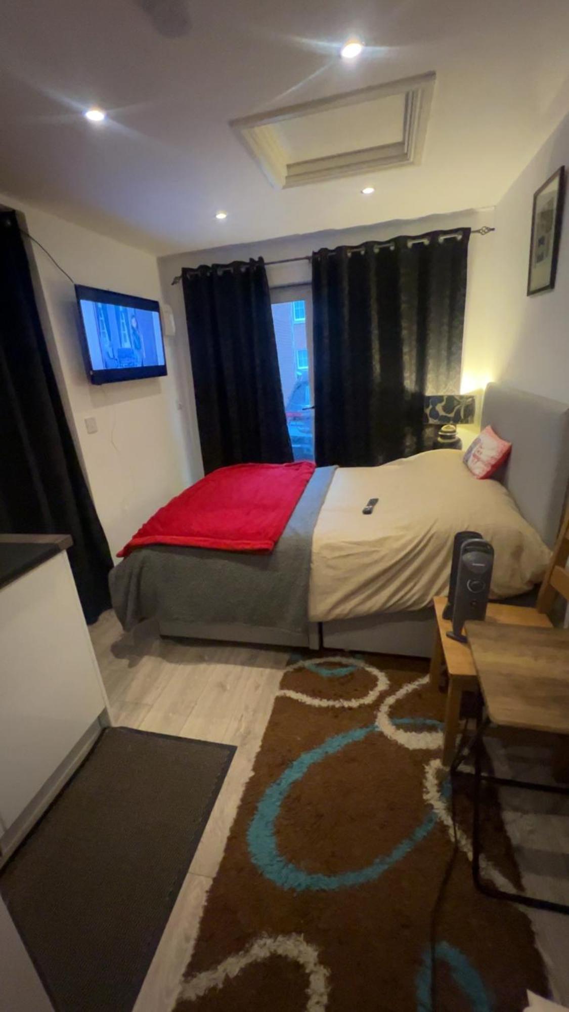 Cozy Small Studio ピーターバラ エクステリア 写真